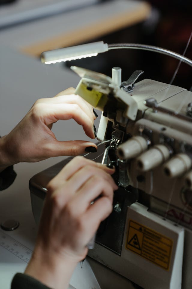 sewing machine