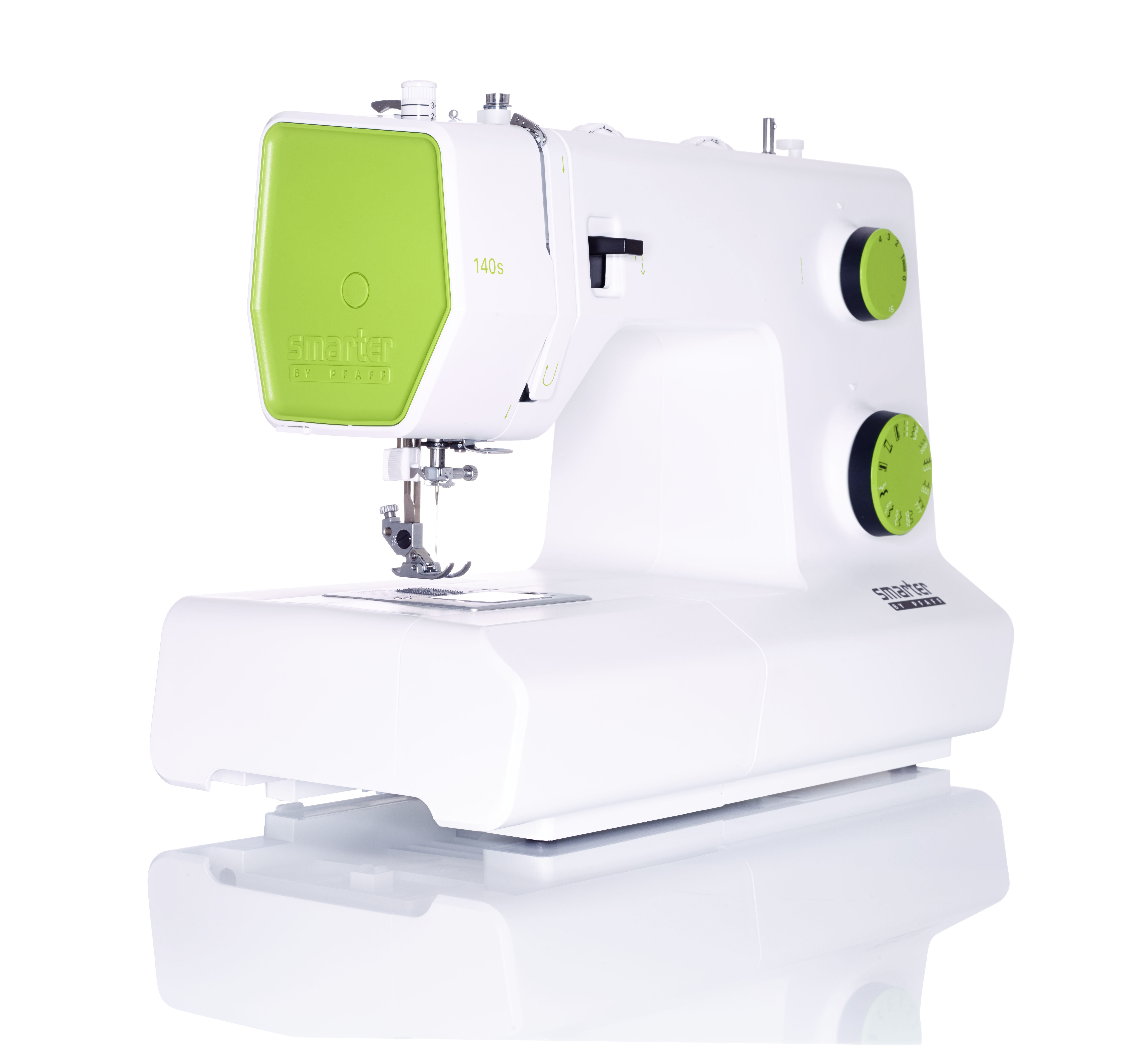 Machine à coudre Smarter 140S