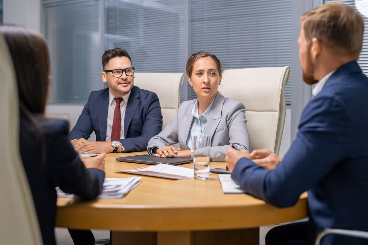 In November 2022, Brazil’s House of Representatives approved bill 1202/2007 to regulate lobbying activities. The bill aims to ensure transparency by requiring lobbyists to register and disclose meetings with public officials. It now awaits review by the Senate.
