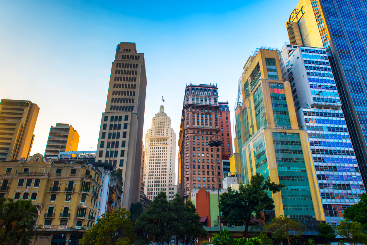 Latin America is becoming a nearshoring hub, boosted by fiscal incentives, trade advantages, and growing investment in key sectors like automotive, electronics, and green energy.