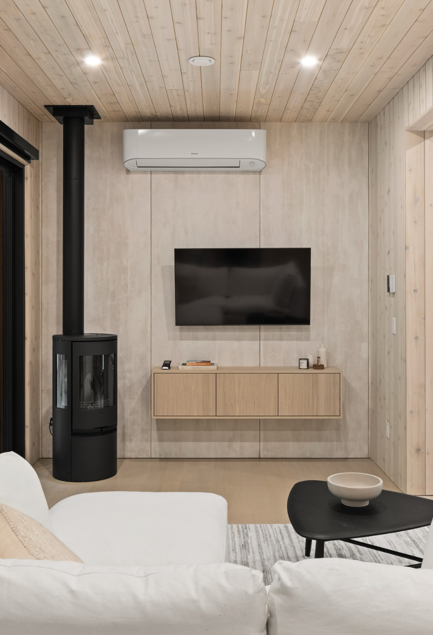 Saturna 7 a Modular Home by Hewing Haus | ModelTown