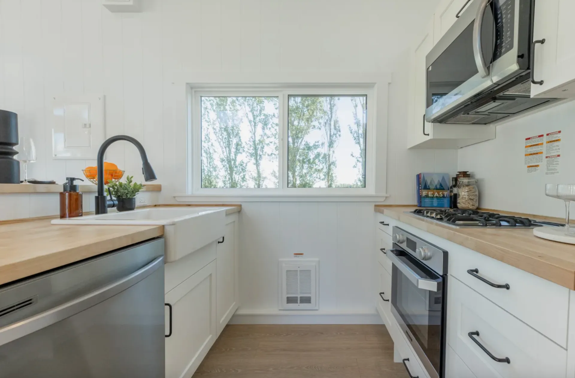 Whidbey — gallery photo 10