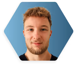 Kai – Solution Engineer, DEVWARE GmbH