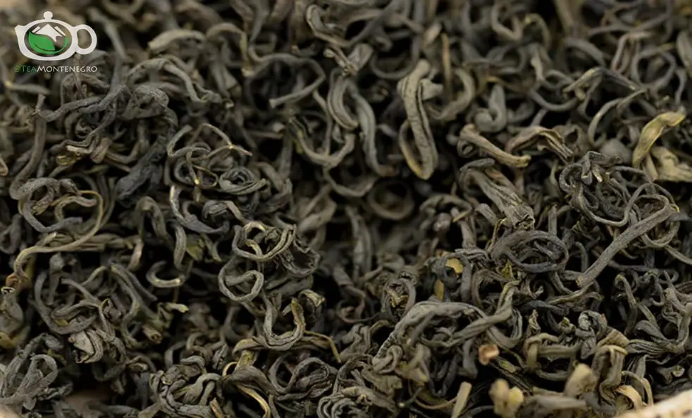 Люй Ча "Зеленый Кудрявый"