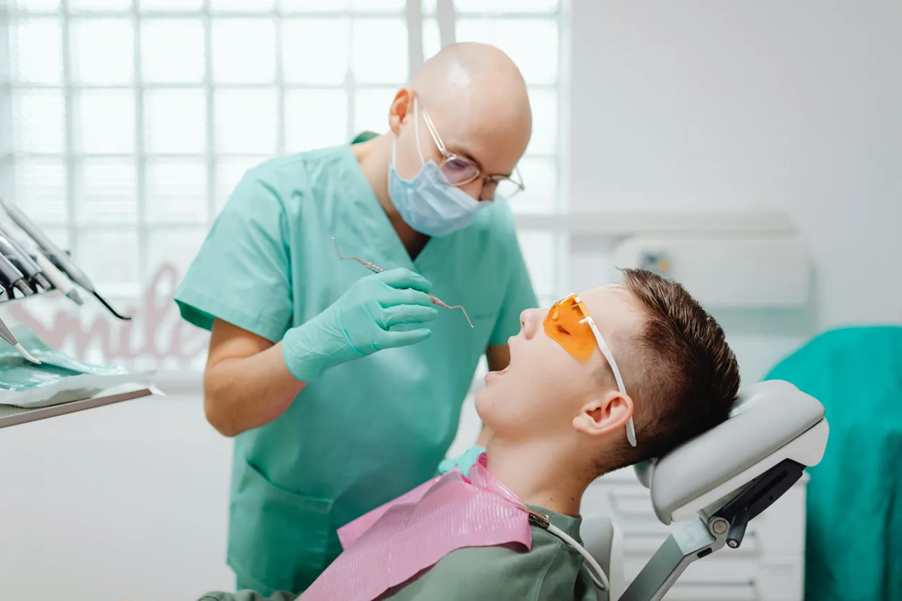 An image of a dental examination