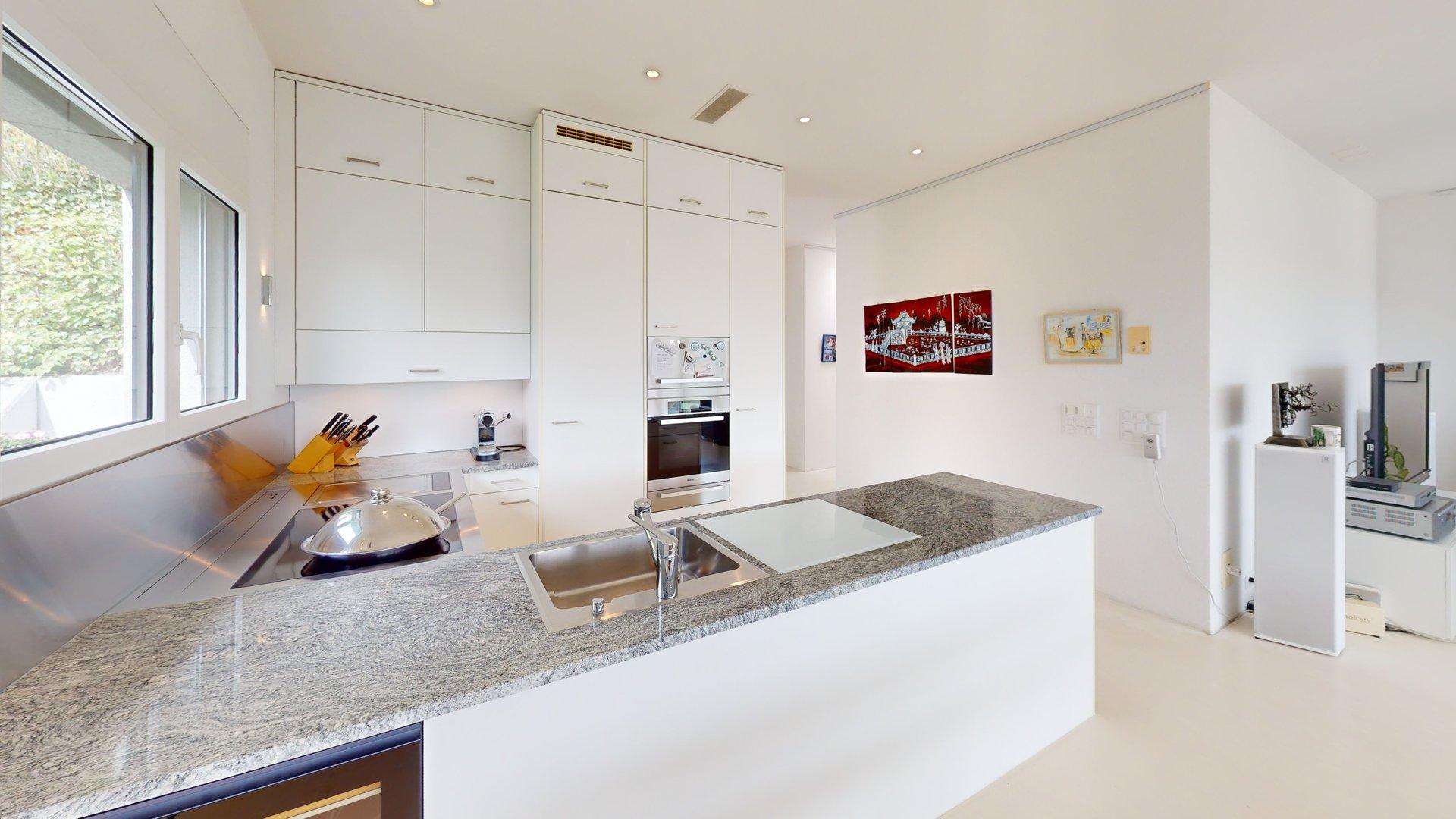 3.5-Zimmer-Terrassenwohnung Umiken – Küche