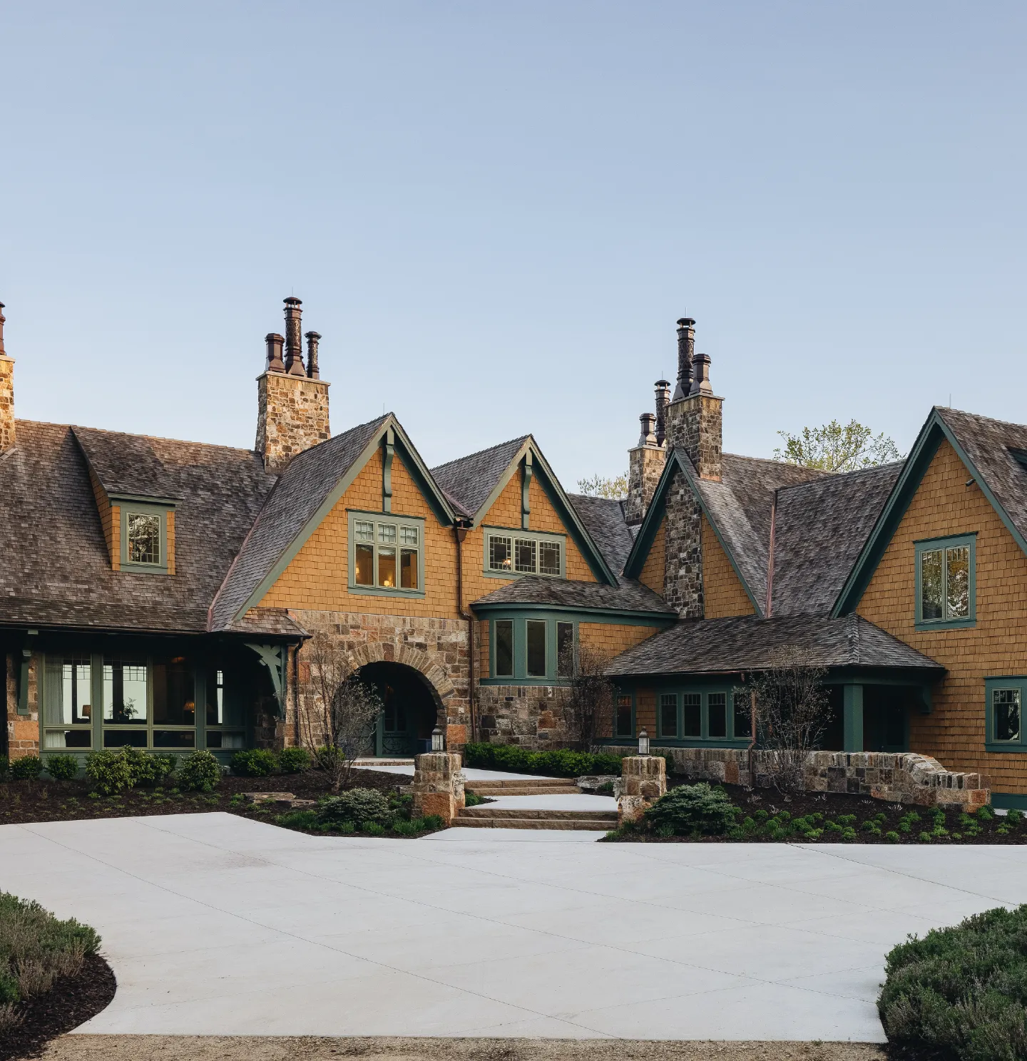 A residential home on lake michigan that Ophoff Companies provided masonry service to
