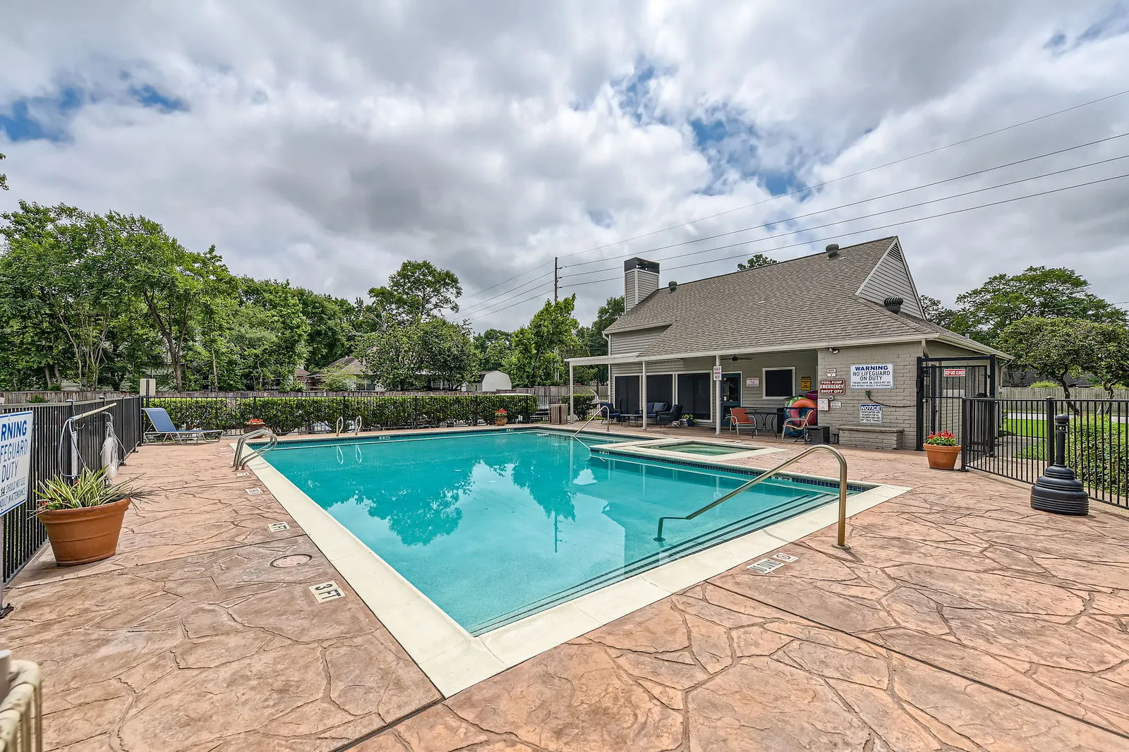 pool