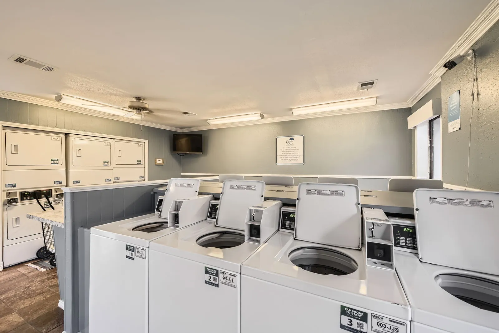 laundry center