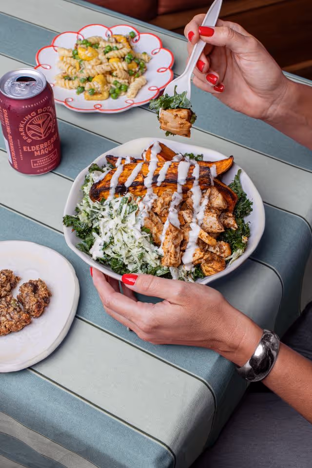 Seasonal Bowls and Plates