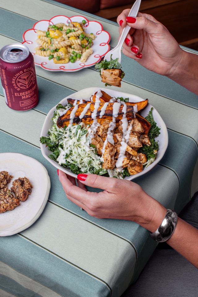Seasonal Bowls and Plates
