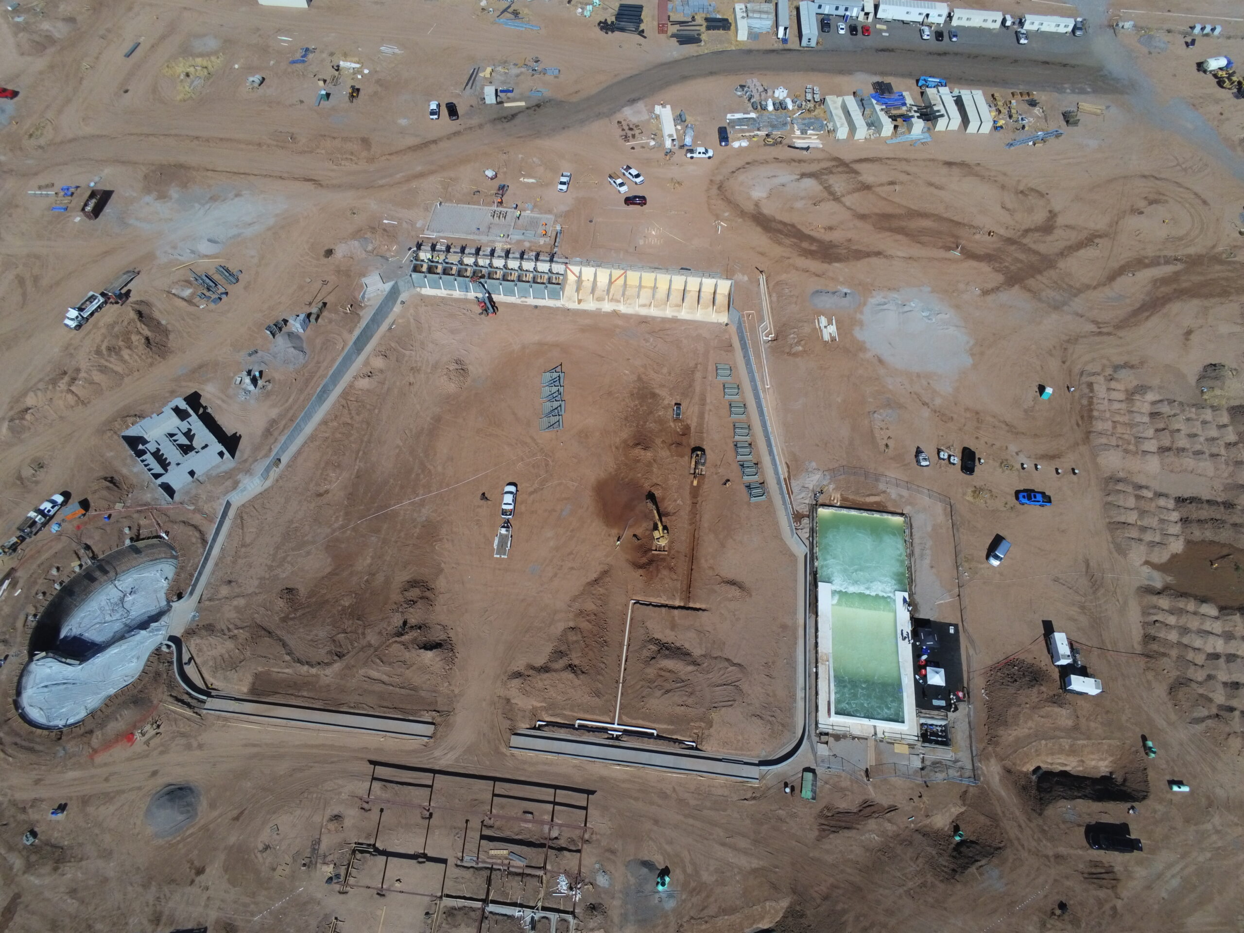 Curtains up: UNIT Surf Pool goes Arizona