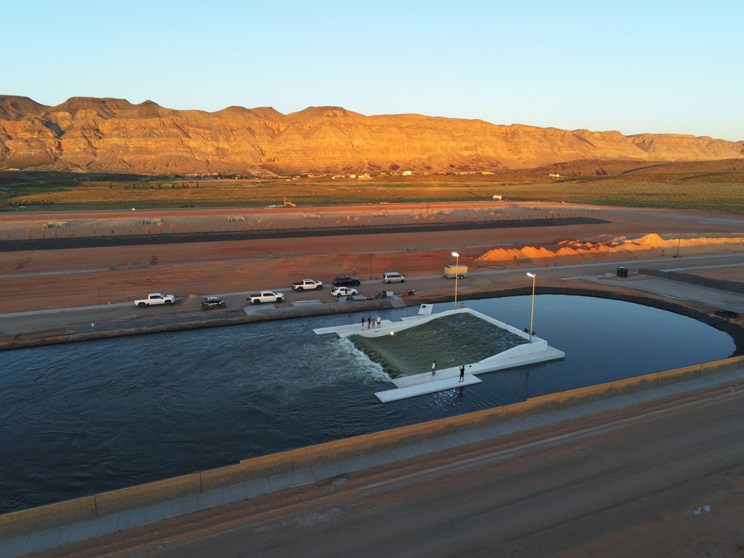 First US wave pool up and running