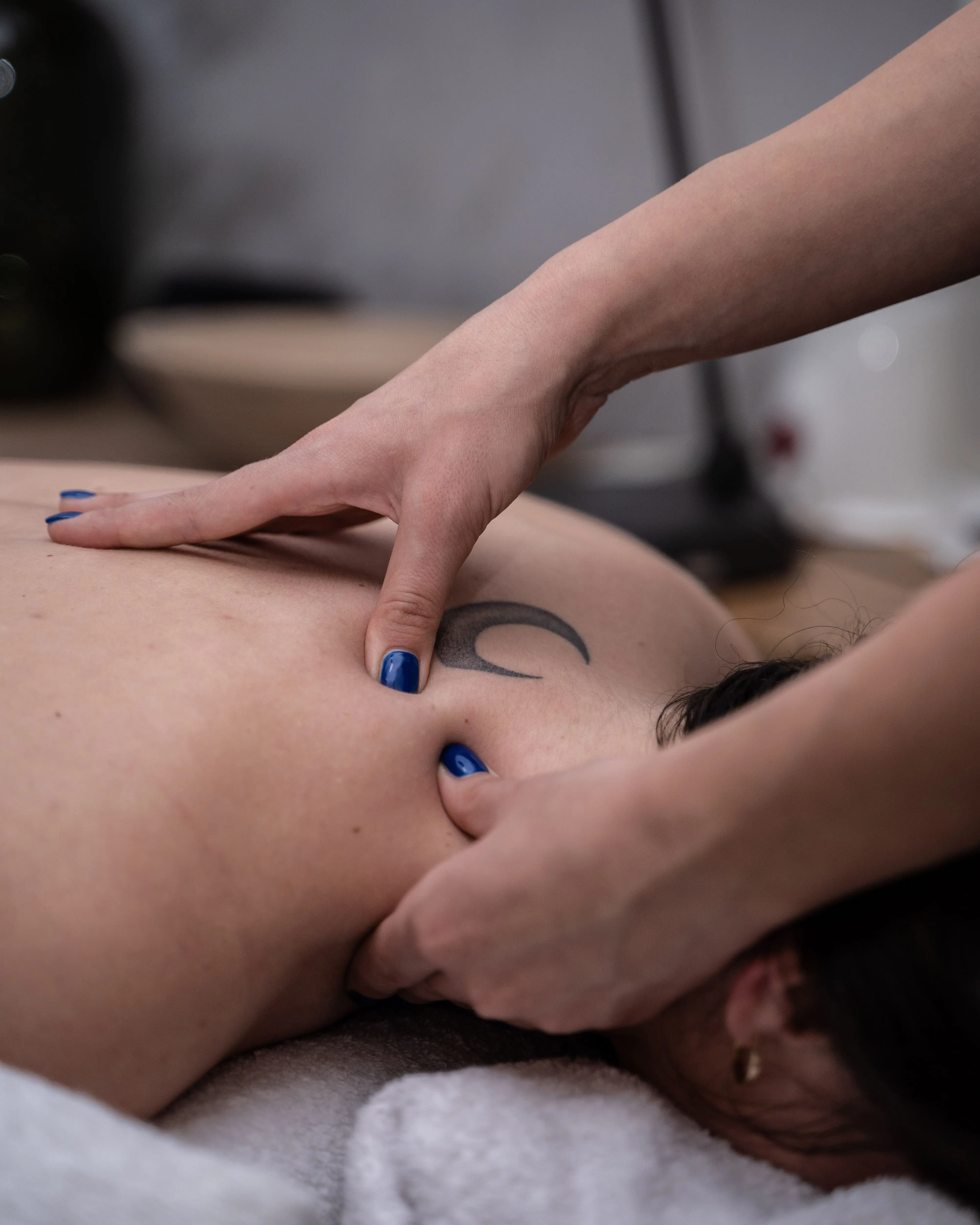 Masaža leđa  – DeStress Back Massage