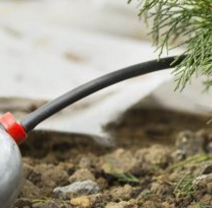 smart irrigation controllers, landscape drip system, drip irrigation maintenance