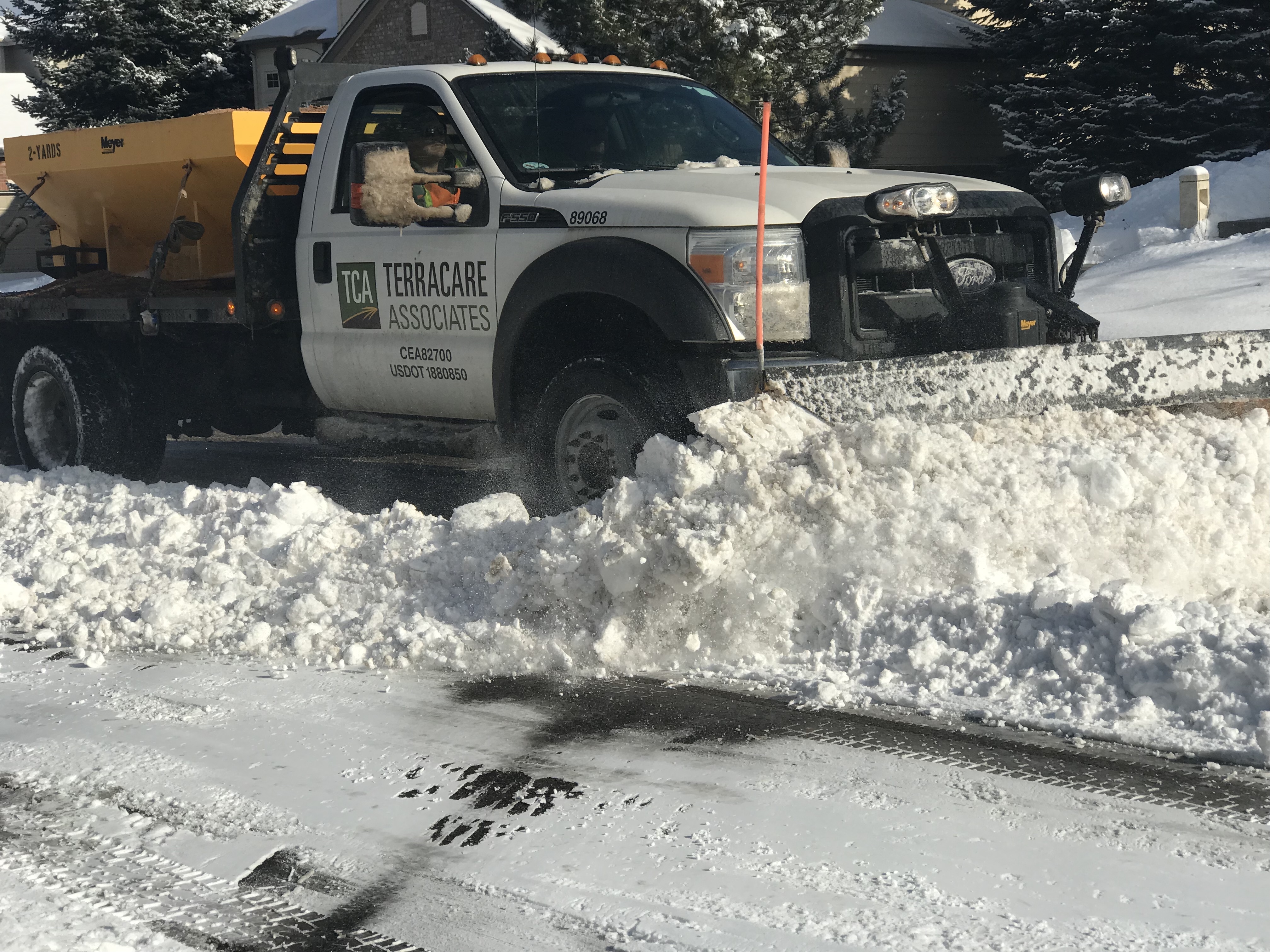 snow removal services, snow plowing services, snow plowing