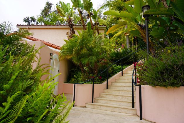 Three Ways to Increase Your Hotel's Exterior