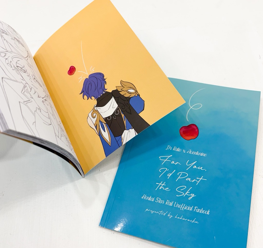 Perfect bound graphic novel, featuring manga style artwork, for hohorocku. Printed by FolioFox.