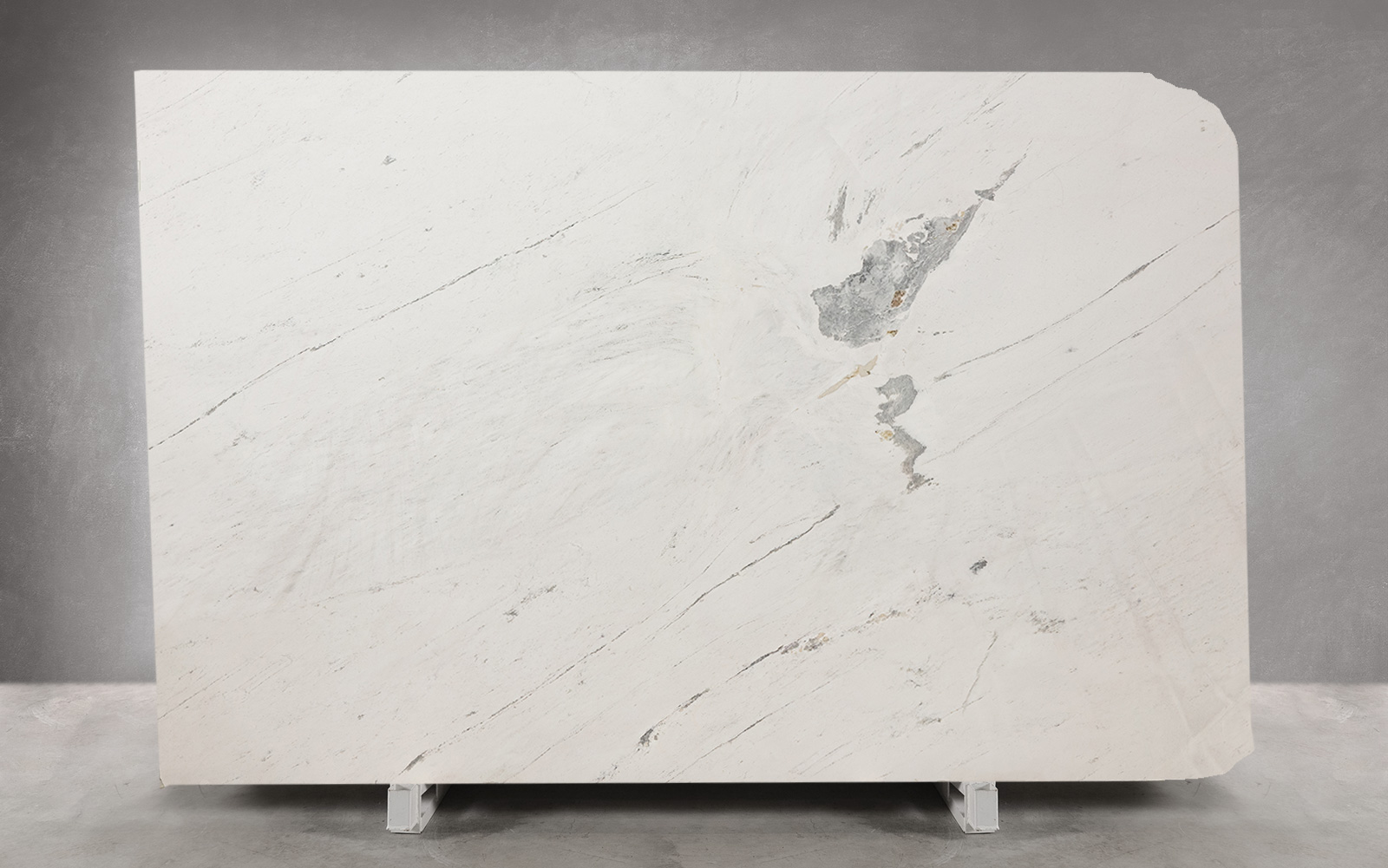 Elba White Marble Honed Slab | EB162