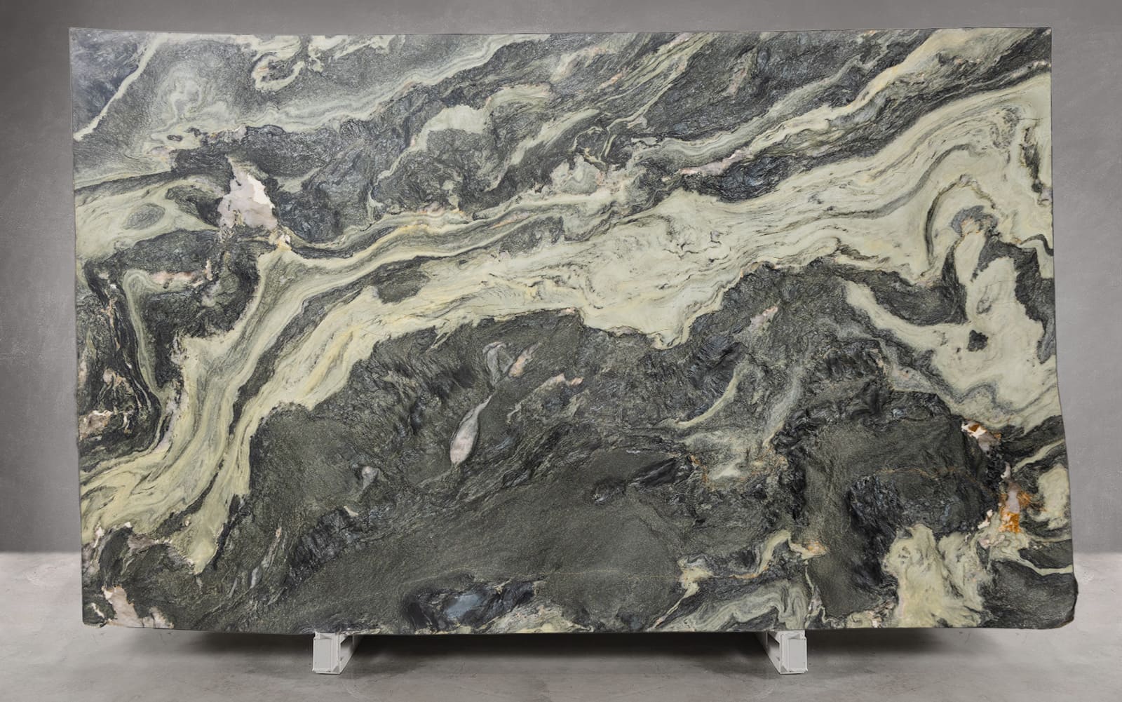 Green Explosion Leathered Granite Slab | EB202