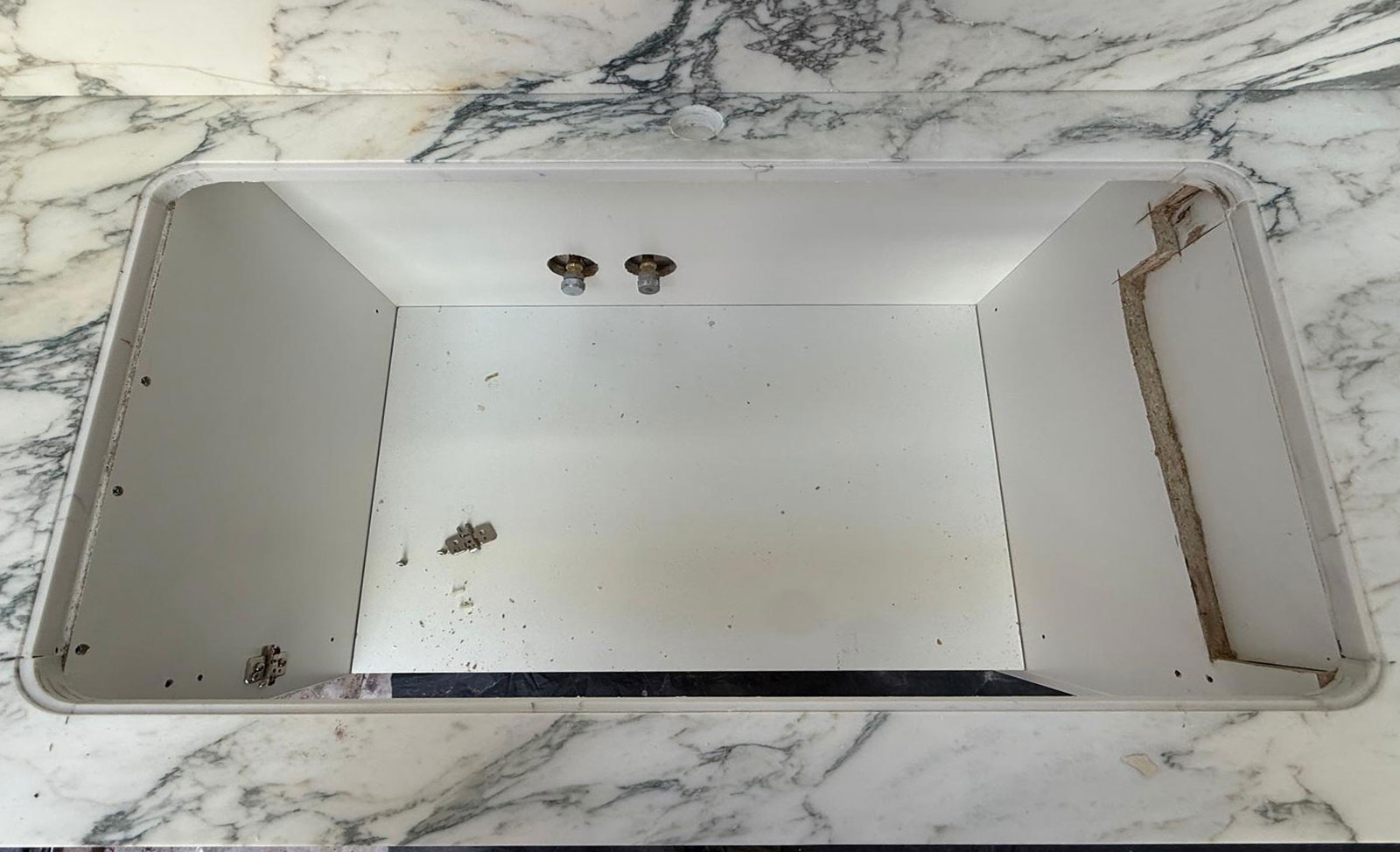 Flush mount sink set level with a marble benchtop, Sydney kitchen
