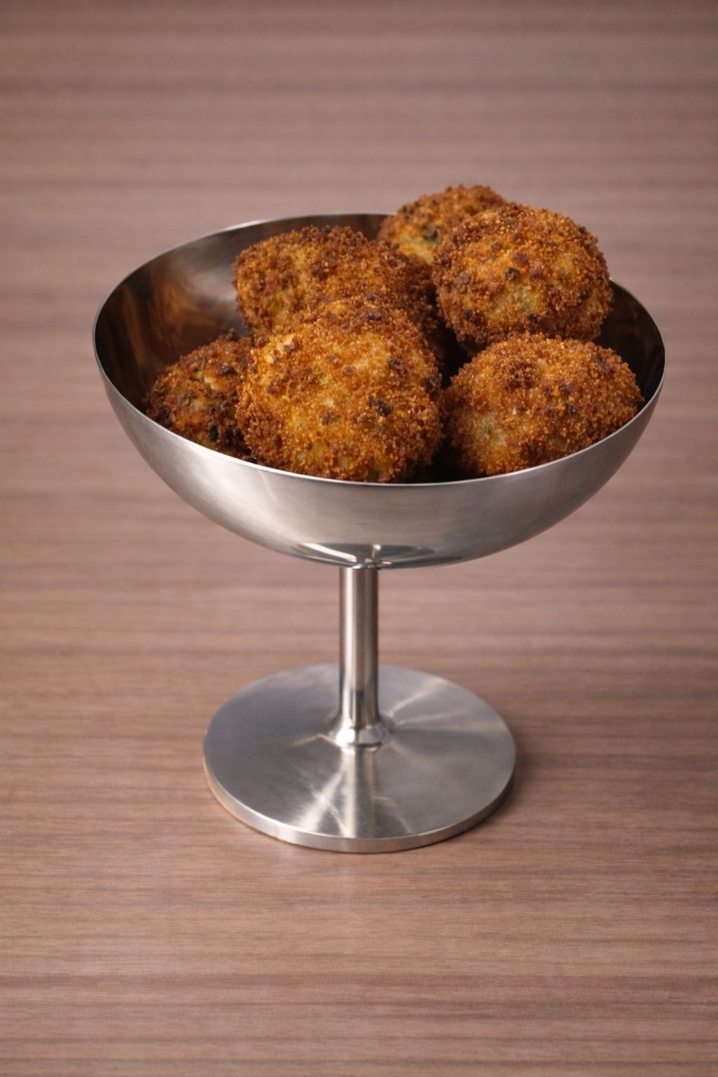 Stuffed fried olives 