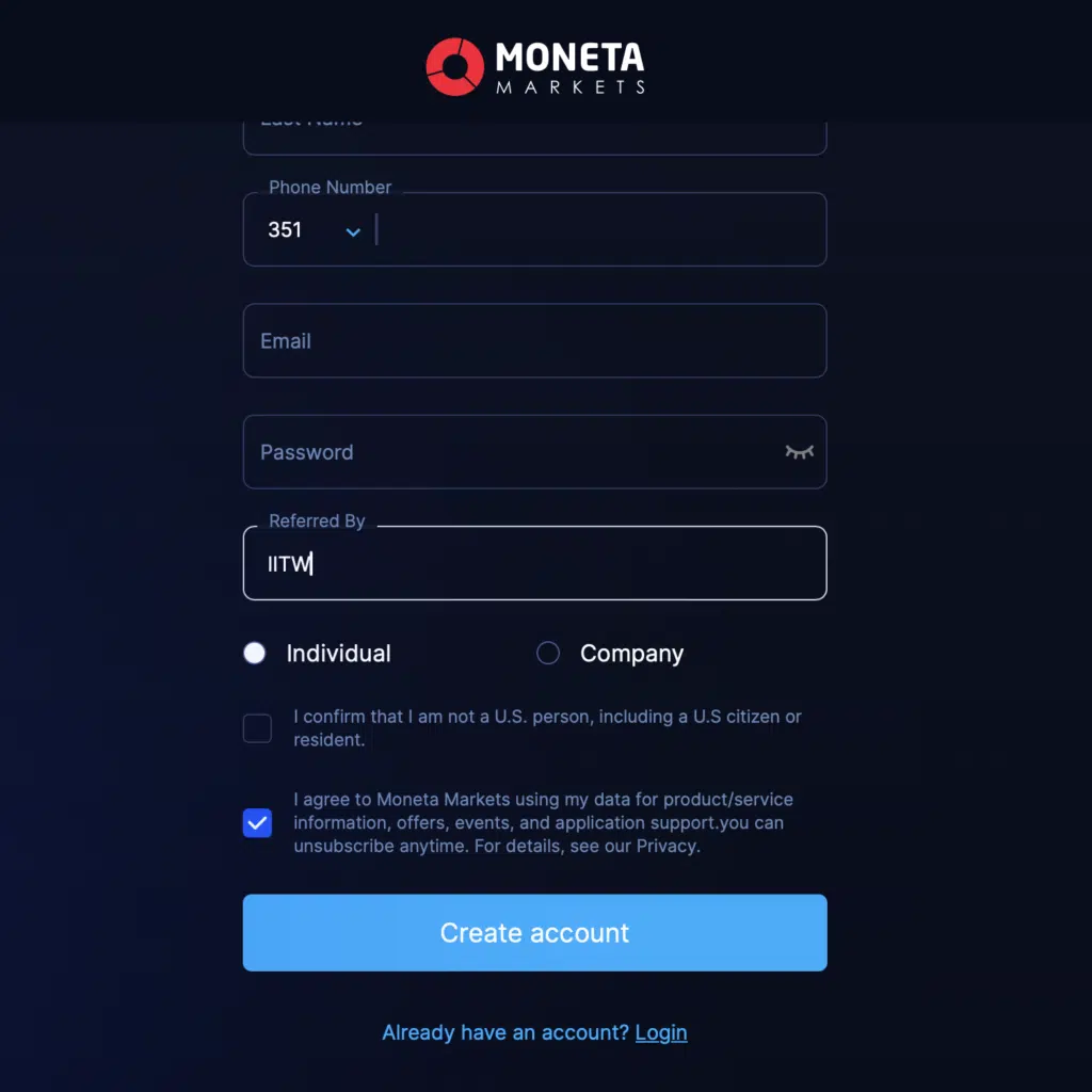 Moneta Markets sign-up form with the referral code IITW in the Referred By field
