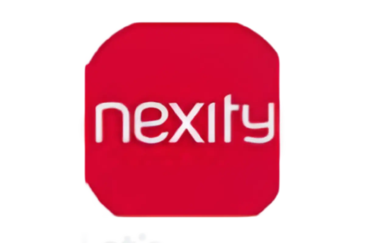 Logo Nexity su sfondo rosso.