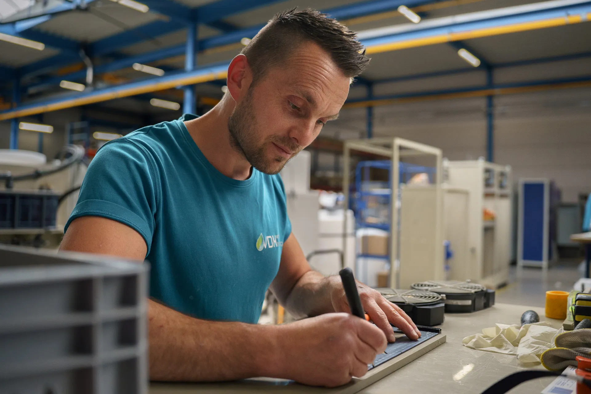 Technician working at VDH watertechnology