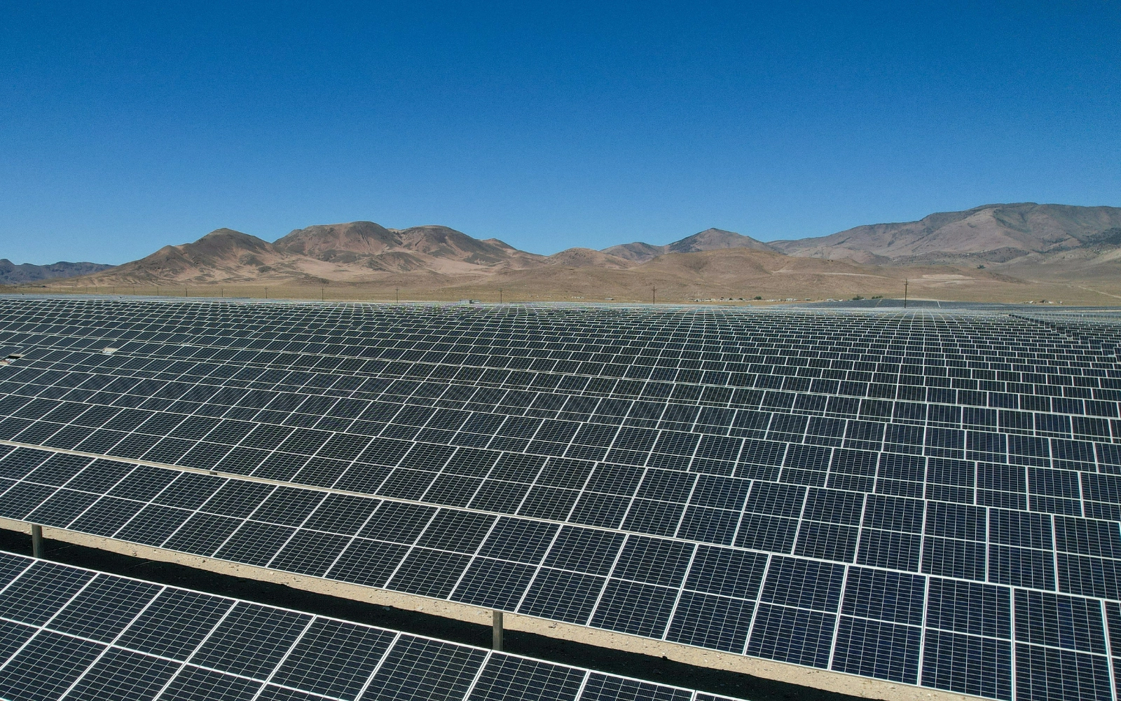 Image of solar farm in the mountains
