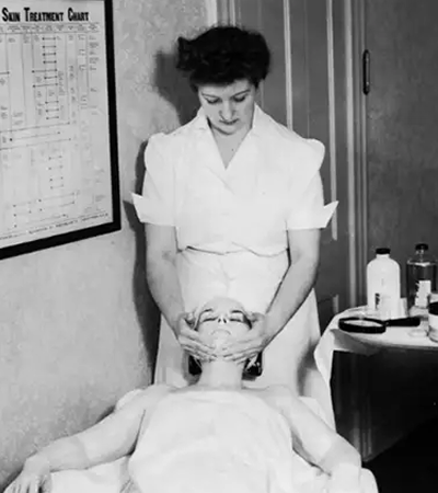 Martha, l'inventrice du bac à shampoing.