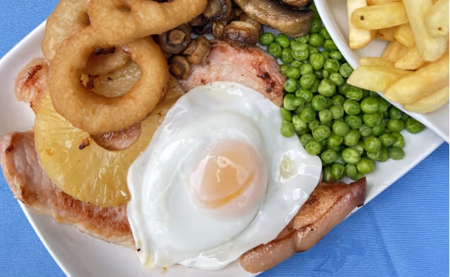 Pub food at Harbour Lights, The Hi Tide Porthcawl seafront