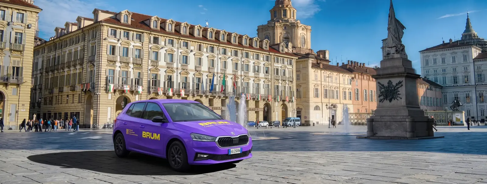 Auto BRUM viola a Torino - autoscuola per la patente B