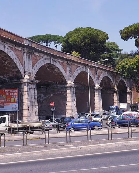 Roma, Aurelio: viadotto ad archi di Valle Aurelia