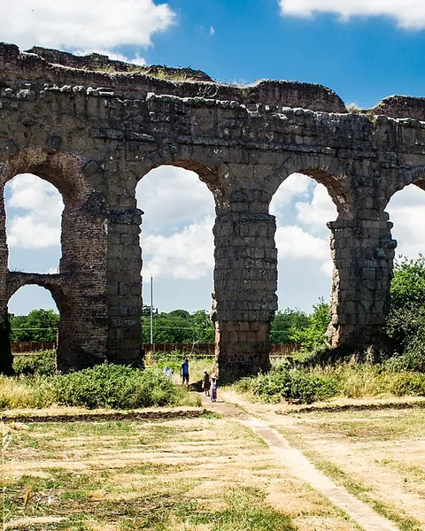 Roma, Tuscolano: archi romani del Parco degli Acquedotti