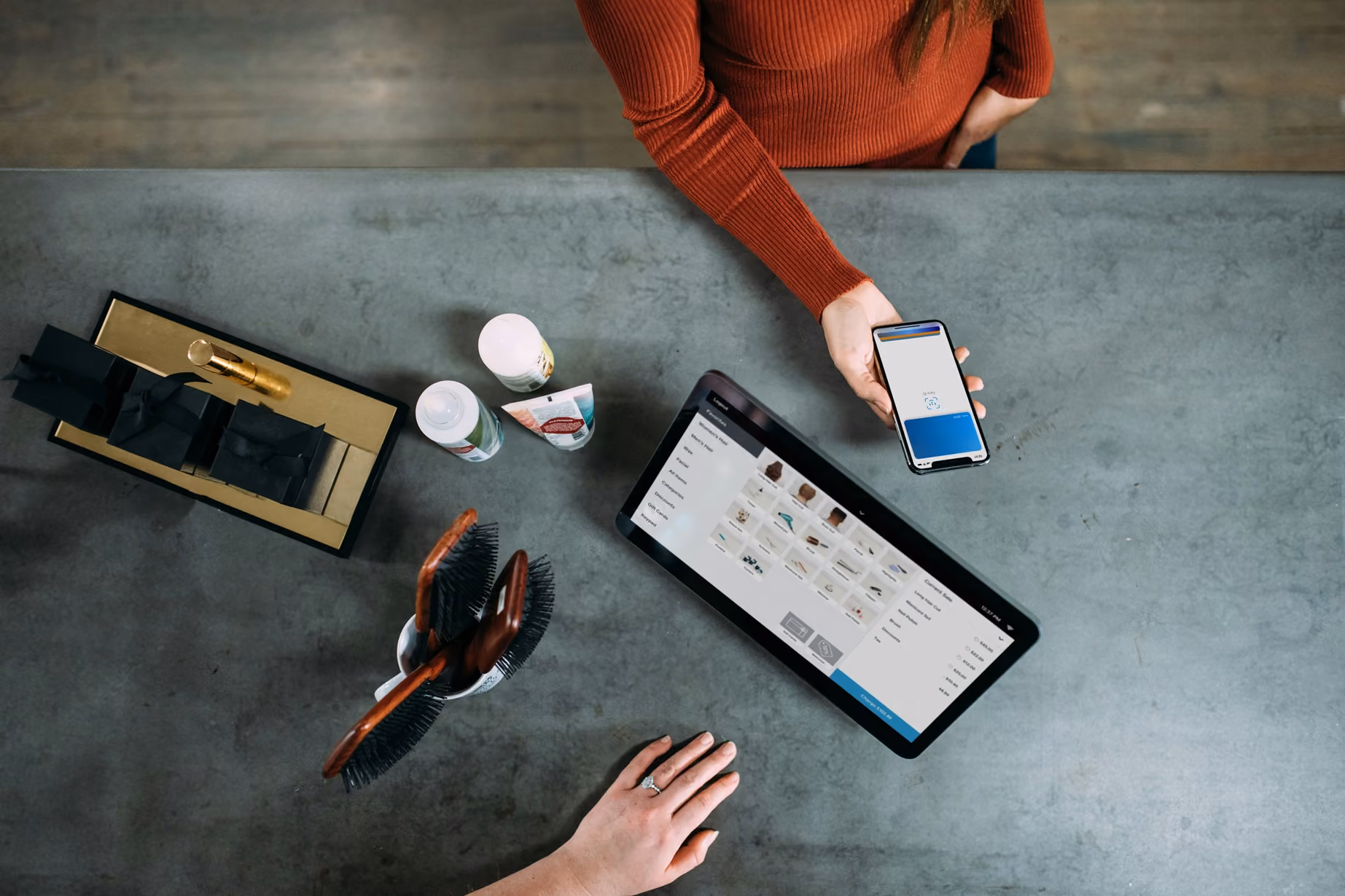 image of networking event (for a hr tech)