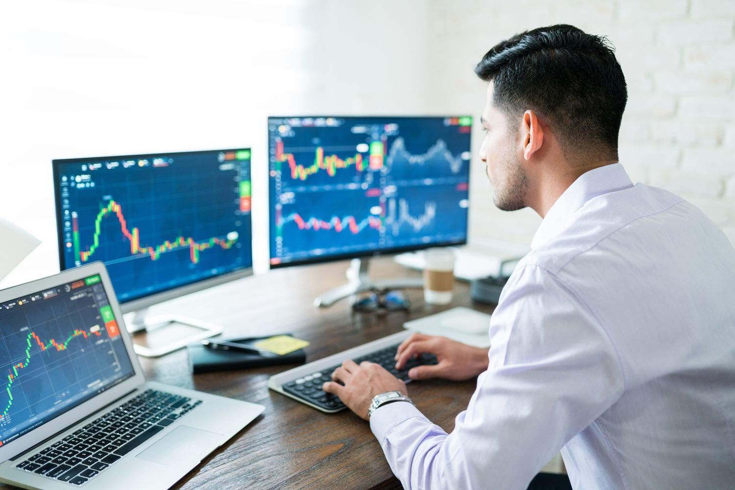 man trading - Best Automated Trading Platforms