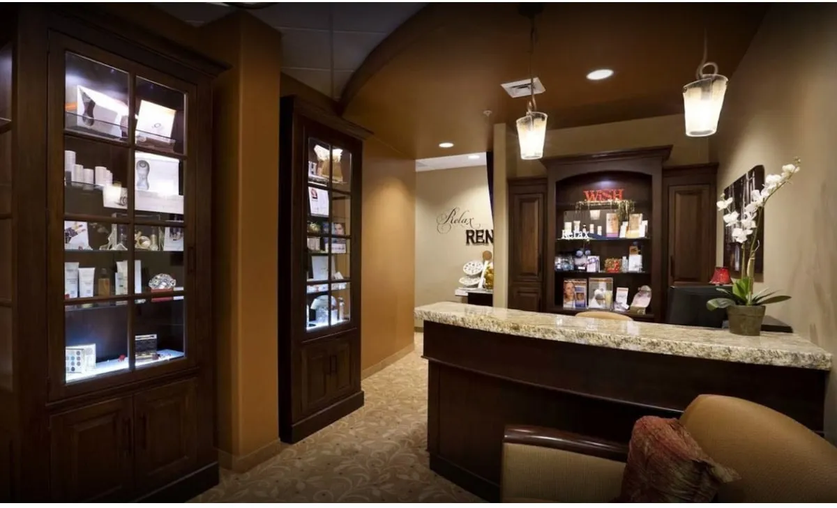 Real Patient Experience: What is it Like to Have a Treatment at Renew Medical Spa?
