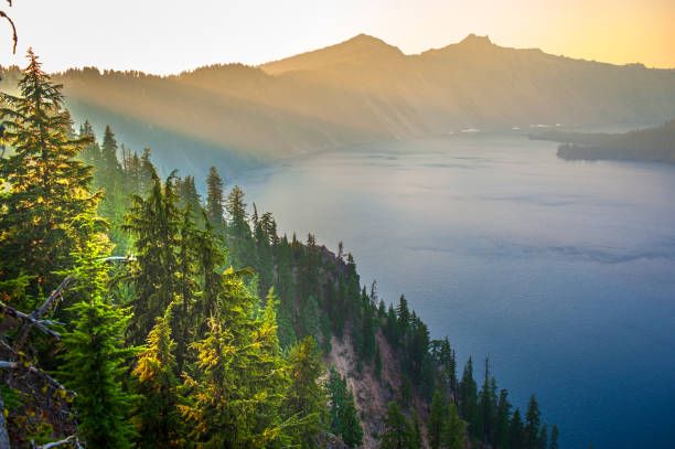 crater lake national park in oregon usa - crater lake stock pictures, royalty-free photos & images