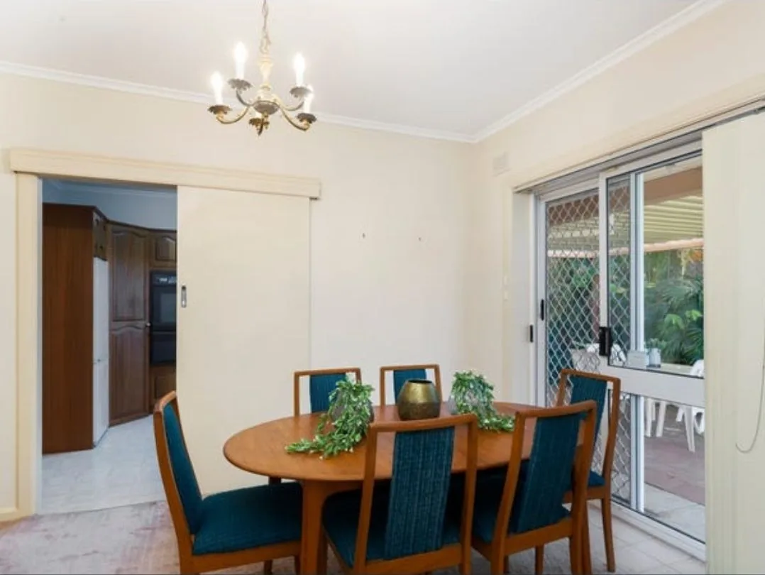 Kitchen renovation, Repton St, Somerton Park: dining room wall before removal