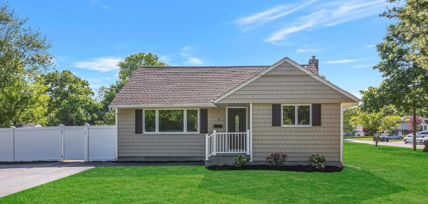 A house in a good natural weather.