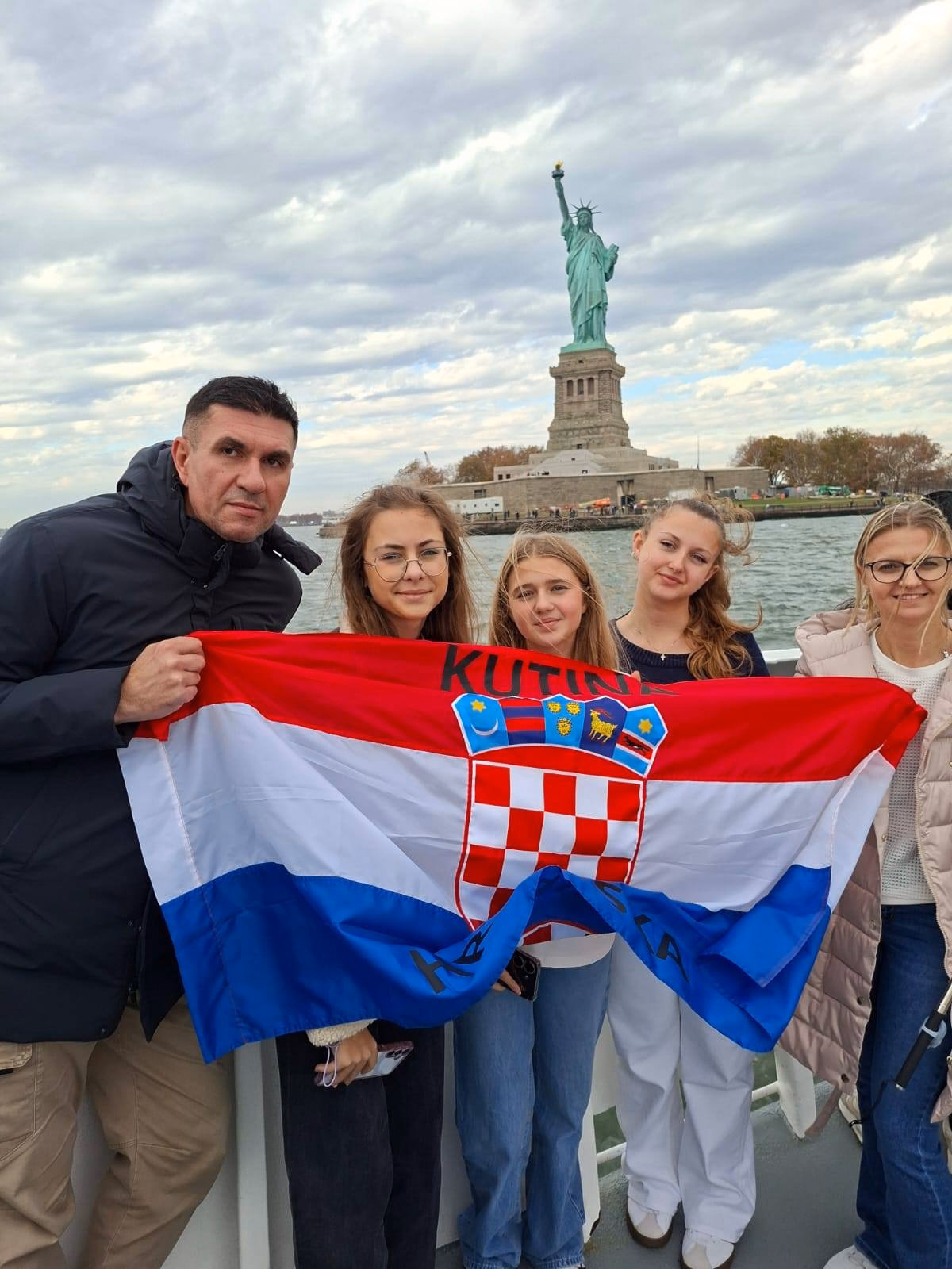 Filmska družina OŠ Stjepana Kefelje vratila se iz SAD-a