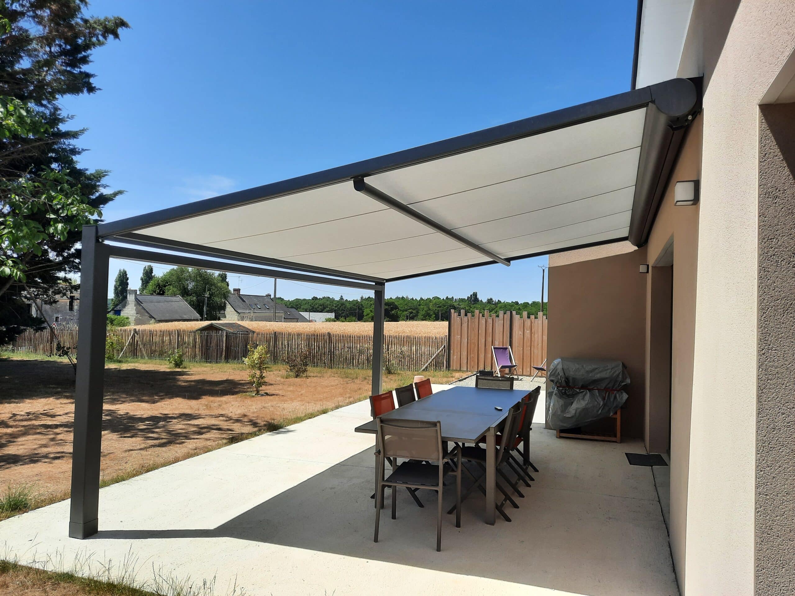 pergola-toile-zippee-a-brissac-scaled.jpg