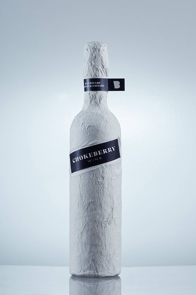 CHOKEBERRY WINE BRANDING