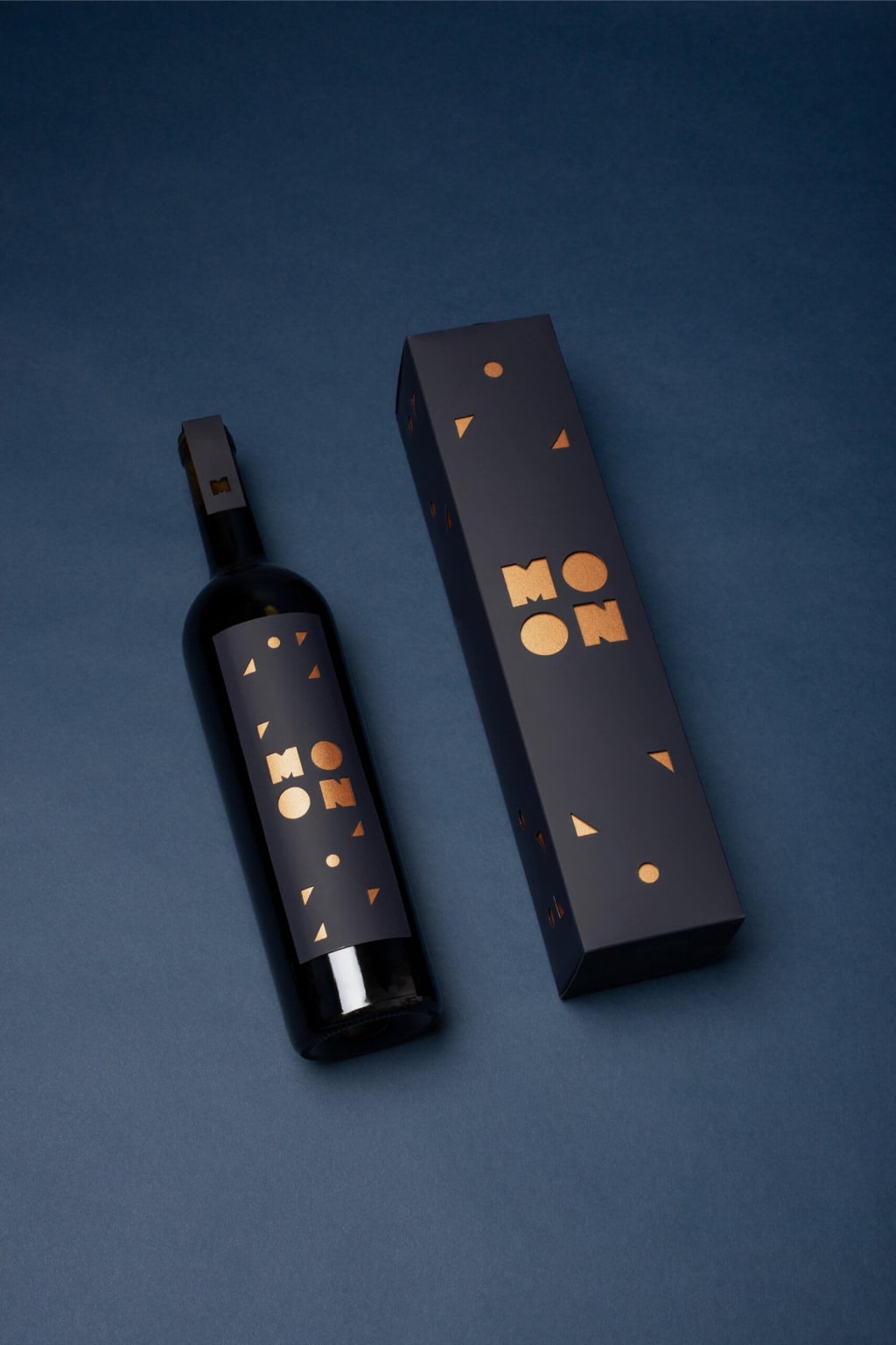 MOON WINE 2019 PACKAGING DESIGN