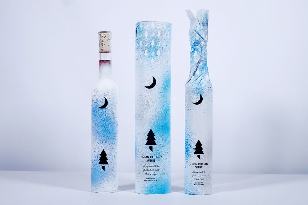 MOONCHERRY WINE PACKAGING DESIGN