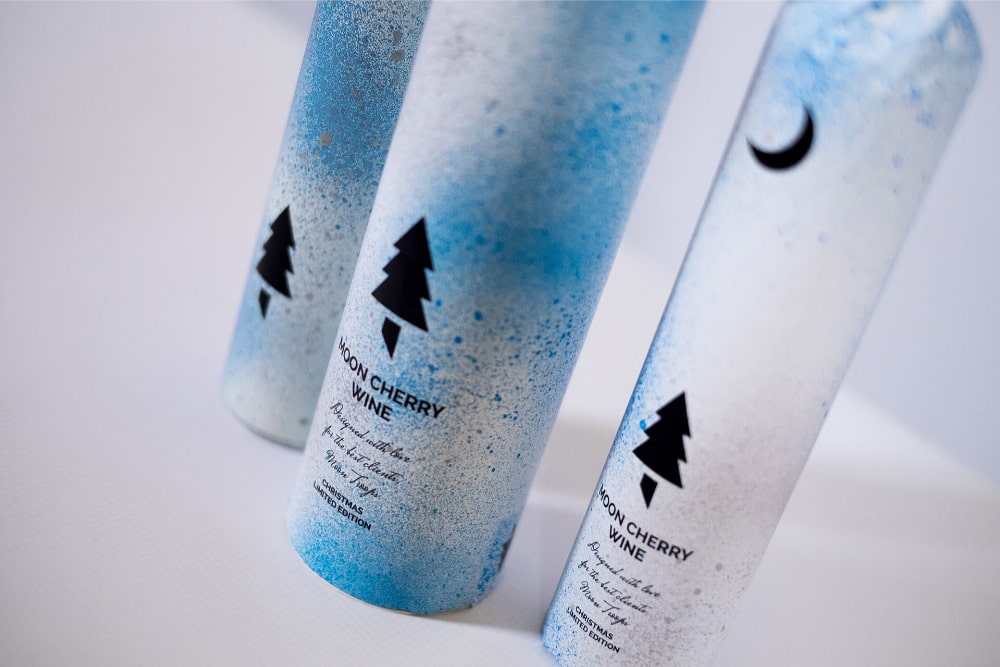 MOONCHERRY WINE PACKAGING DESIGN