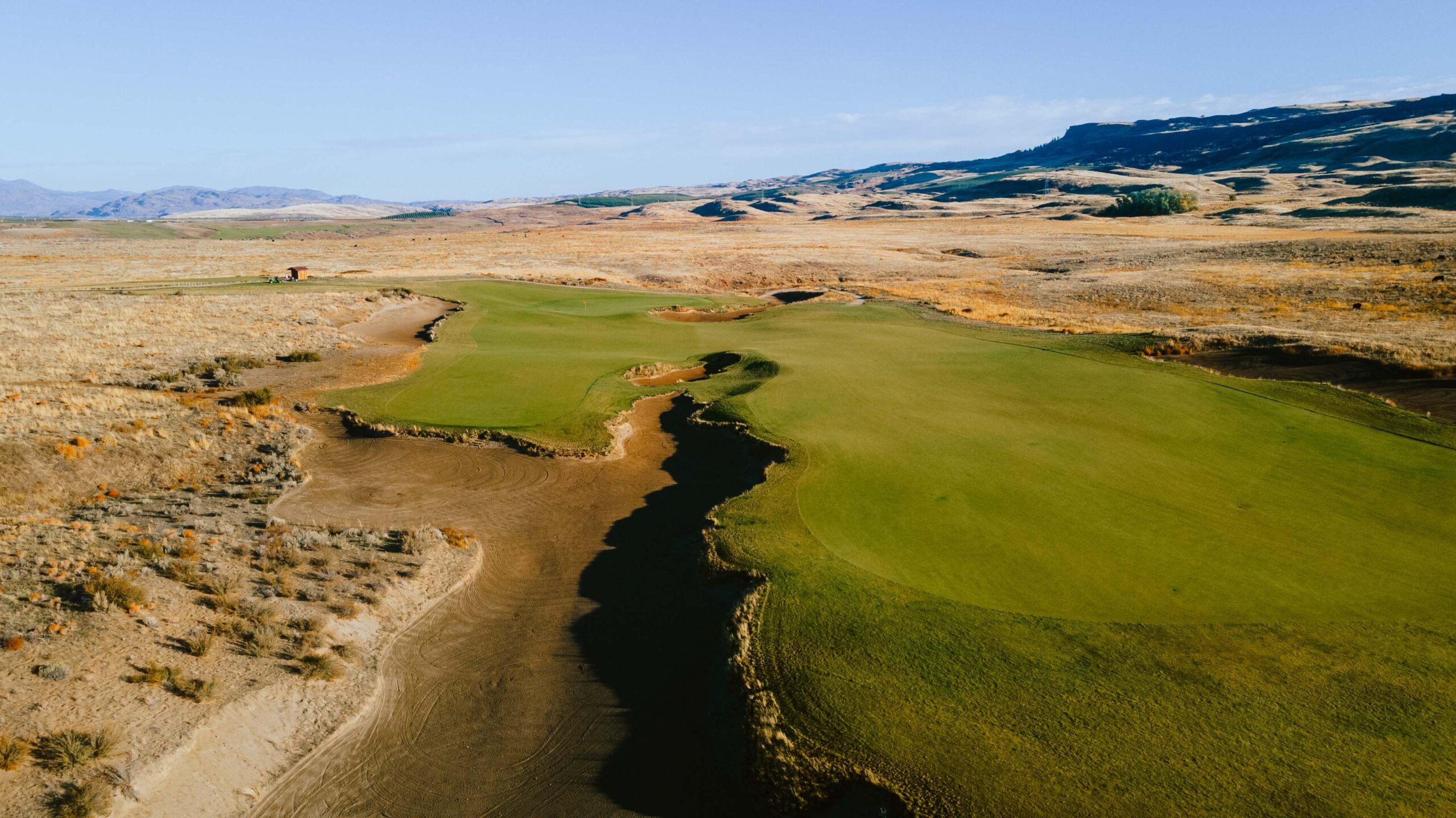 Weekend Chat: Why Does Professional Golf Matter?