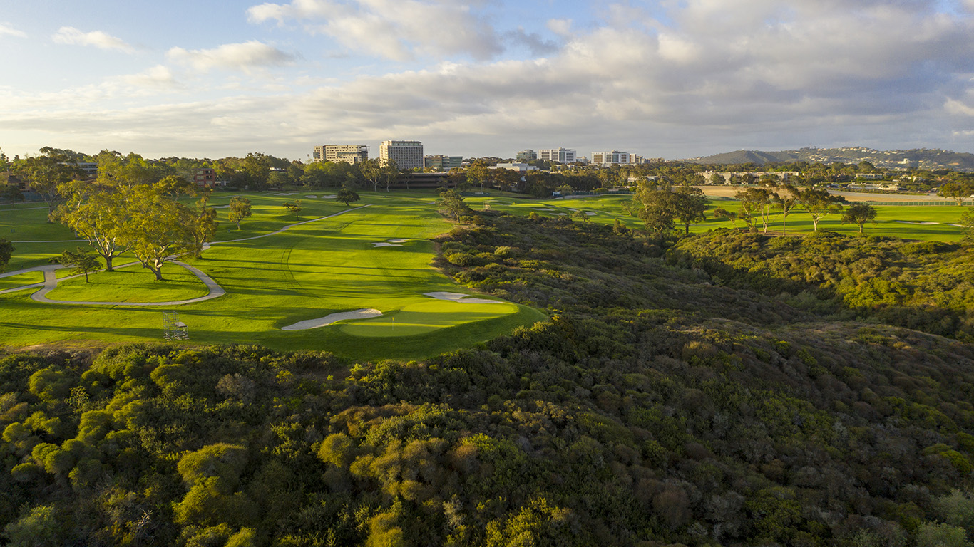 A bulldog, a Canadian, and a farmer walk into a bar…
