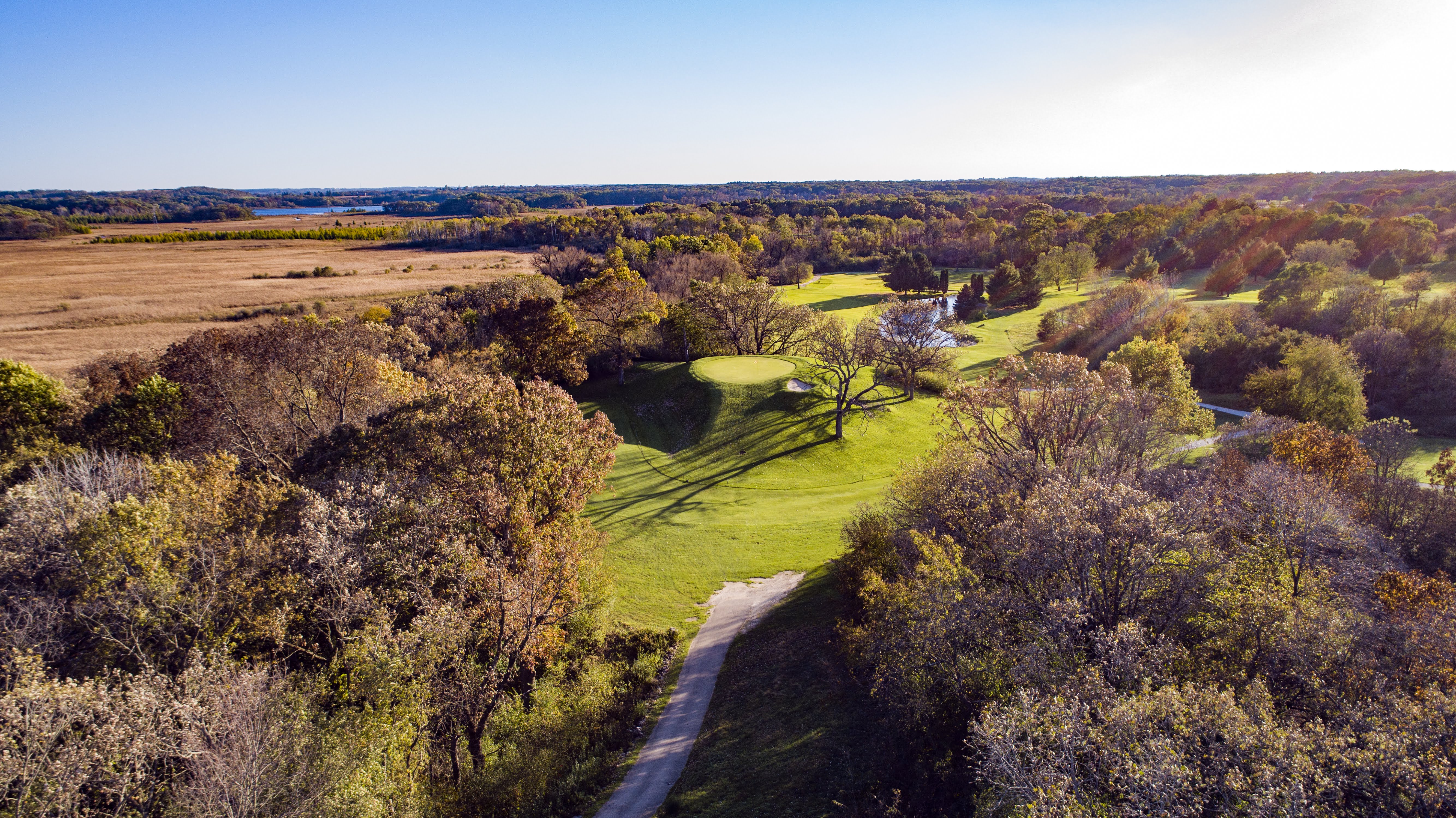 A Mom-and-Pop Classic: Eagle Springs